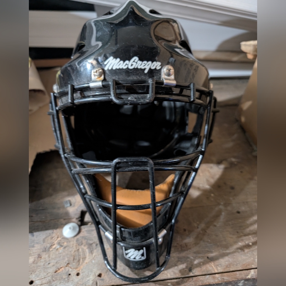 MacGregor Catcher's Helmet Youth Teen